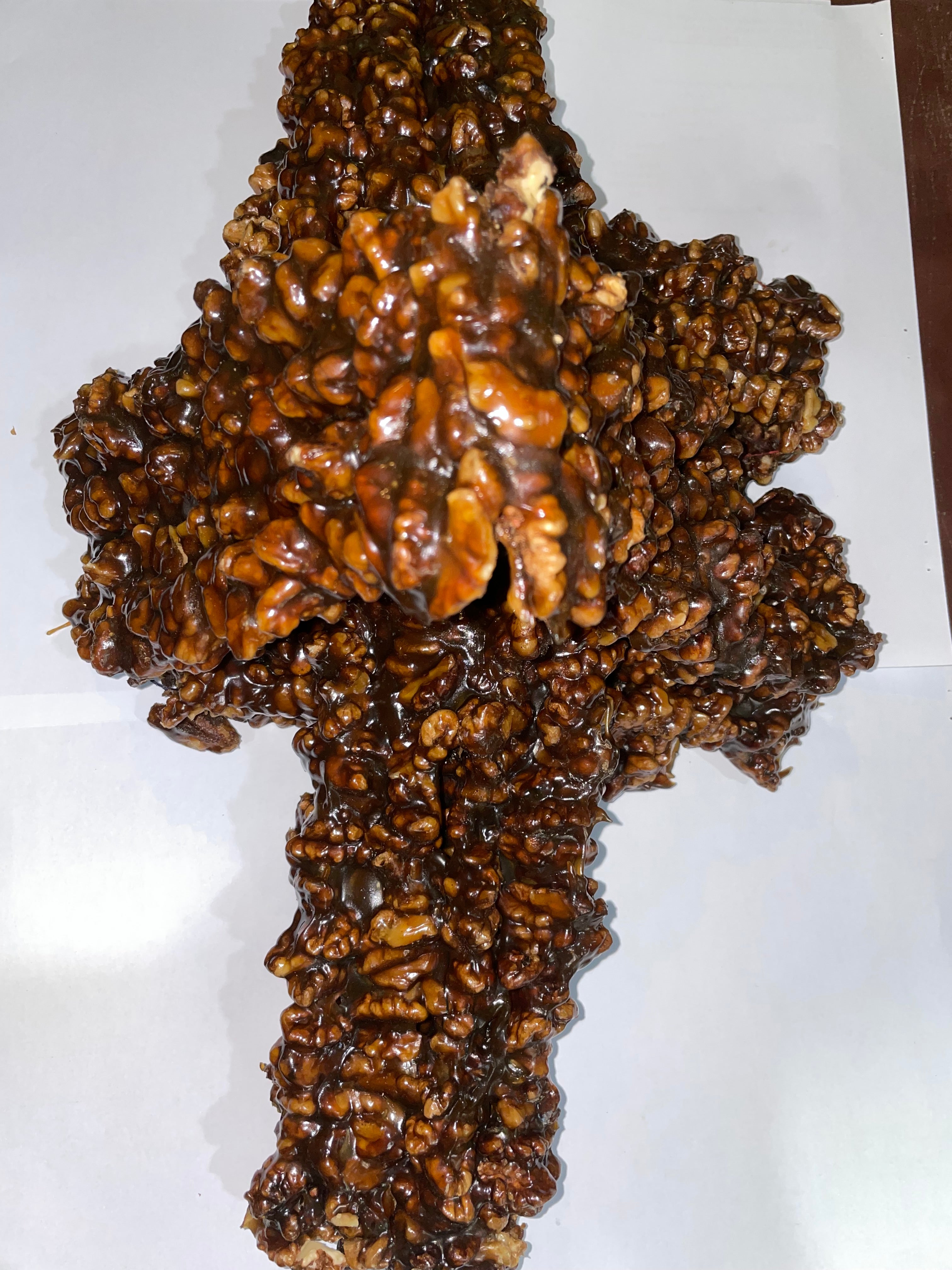 Walnut Kilao (Mulberry/Grape pulp with walnut kernels)